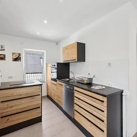 Moderne Mit Terrasse,