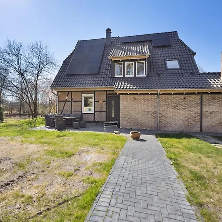 Apartment Moderne Mit Terrasse, Schneverdingen